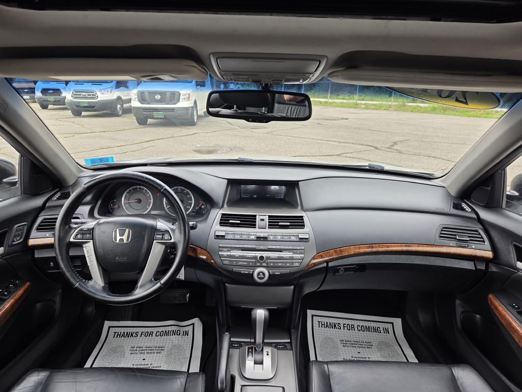 2011 Honda Accord EX-L photo 8