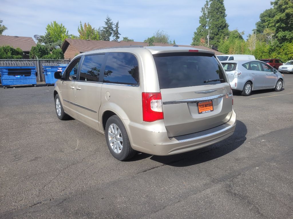 Additional photo of vehicle.