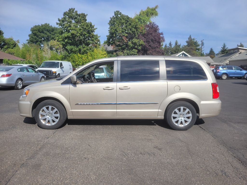 Additional photo of vehicle.