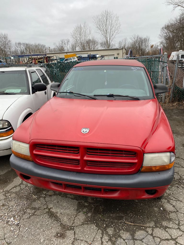 Photo 3 of this DODGE DAKOTA