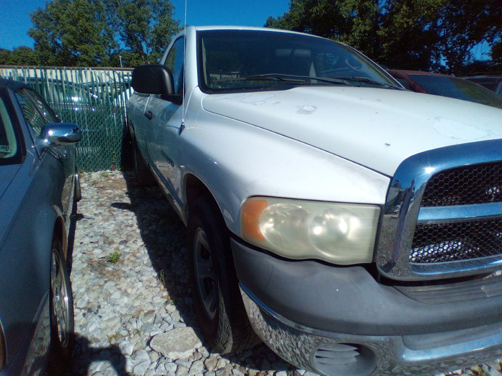 Photo 9 of this DODGE RAM 1500