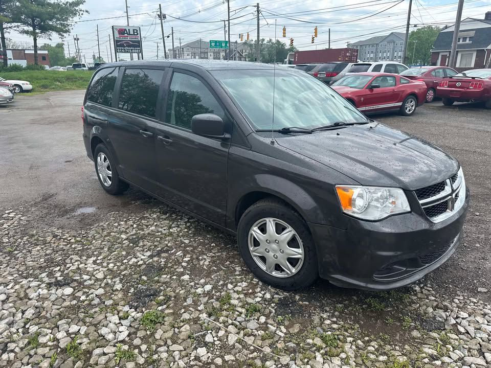 Photo 9 of this DODGE GRAND CARAVAN