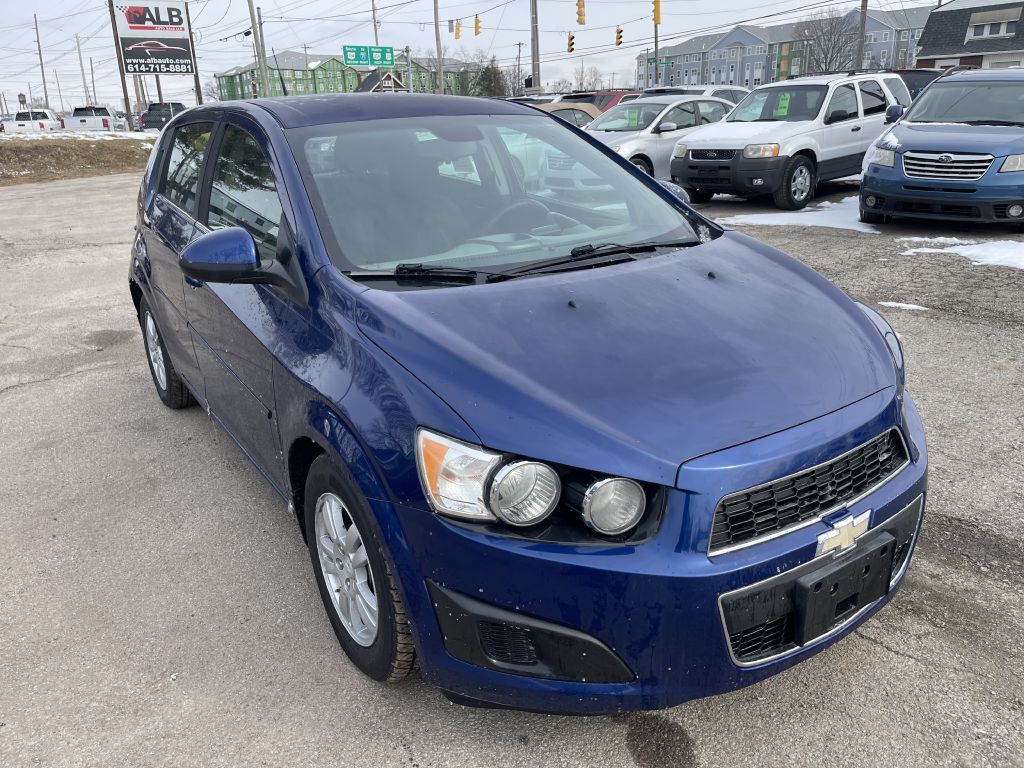 Photo 4 of this CHEVROLET SONIC