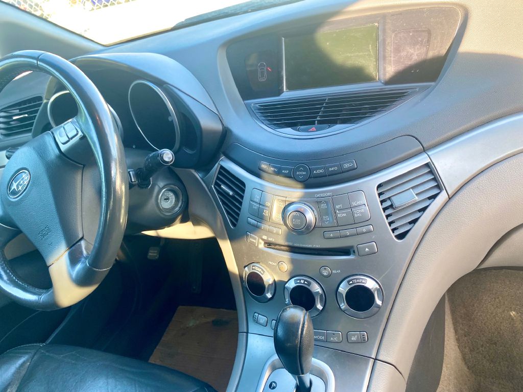 Photo 5 of this SUBARU TRIBECA