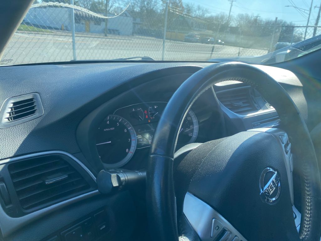 Photo 5 of this NISSAN SENTRA