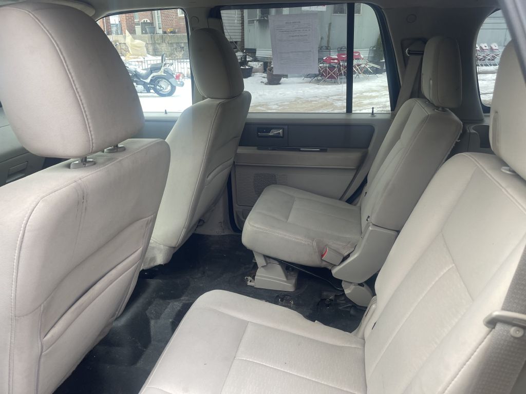 Photo 10 of this FORD EXPEDITION