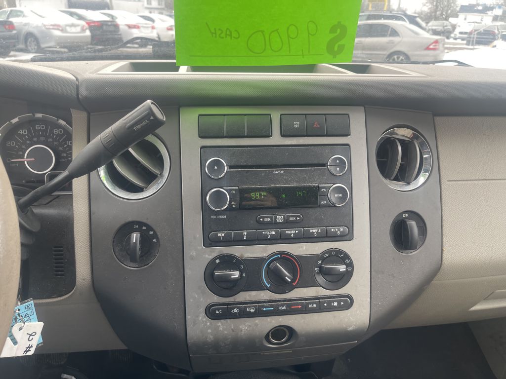 Photo 13 of this FORD EXPEDITION