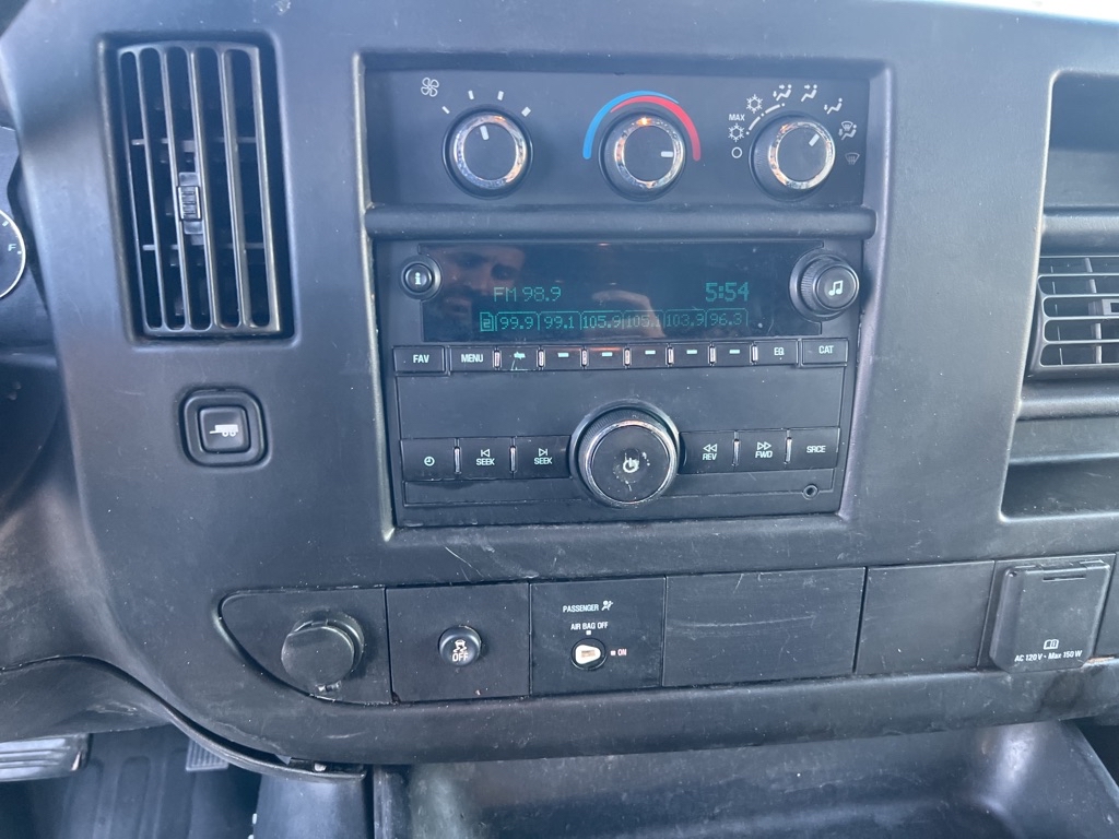 CHEVROLET EXPRESS G2500 2015 CHEVROLET EXPRESS G2500 1GCWGFCFXF1233945