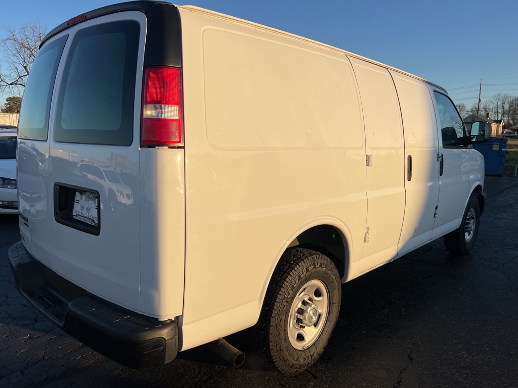 CHEVROLET EXPRESS G2500 2015 CHEVROLET EXPRESS G2500 1GCWGFCFXF1233945