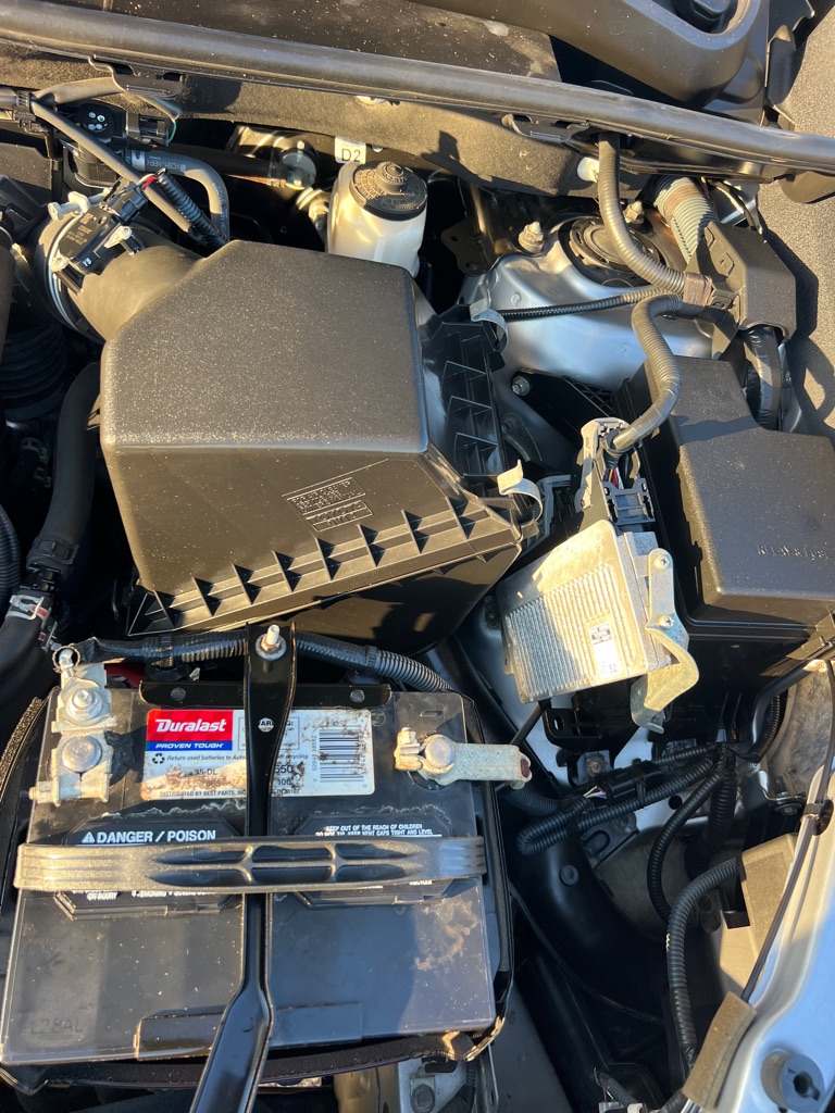 TOYOTA RAV4 2018 TOYOTA RAV4 2T3RFREV5JW700995