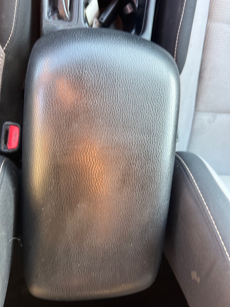 TOYOTA RAV4 2018 TOYOTA RAV4 2T3RFREV5JW700995
