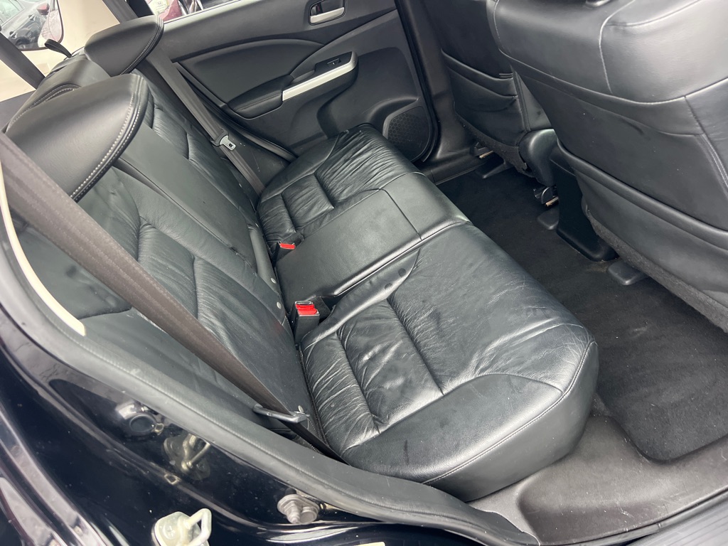 Photo 19 of this HONDA CR-V