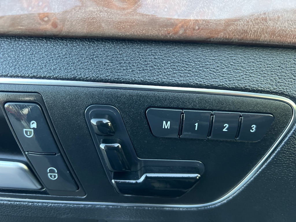 MERCEDES-BENZ E-CLASS 2013 MERCEDES-BENZ E-CLASS WDDHF8JB7DA663359