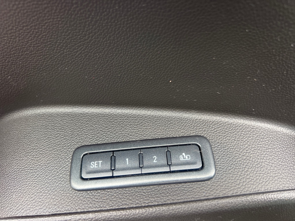 CHEVROLET SUBURBAN 2015 CHEVROLET SUBURBAN 1GNSKJKC0FR736500