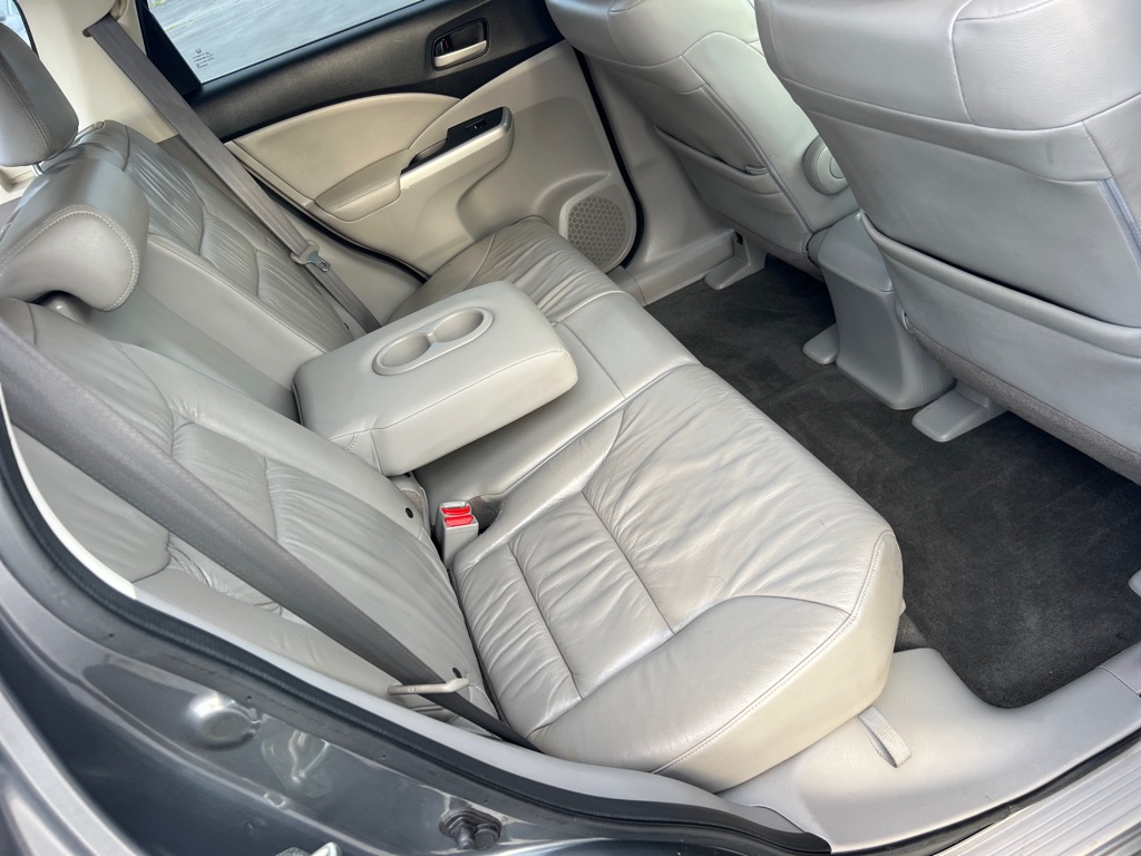 Photo 15 of this HONDA CR-V