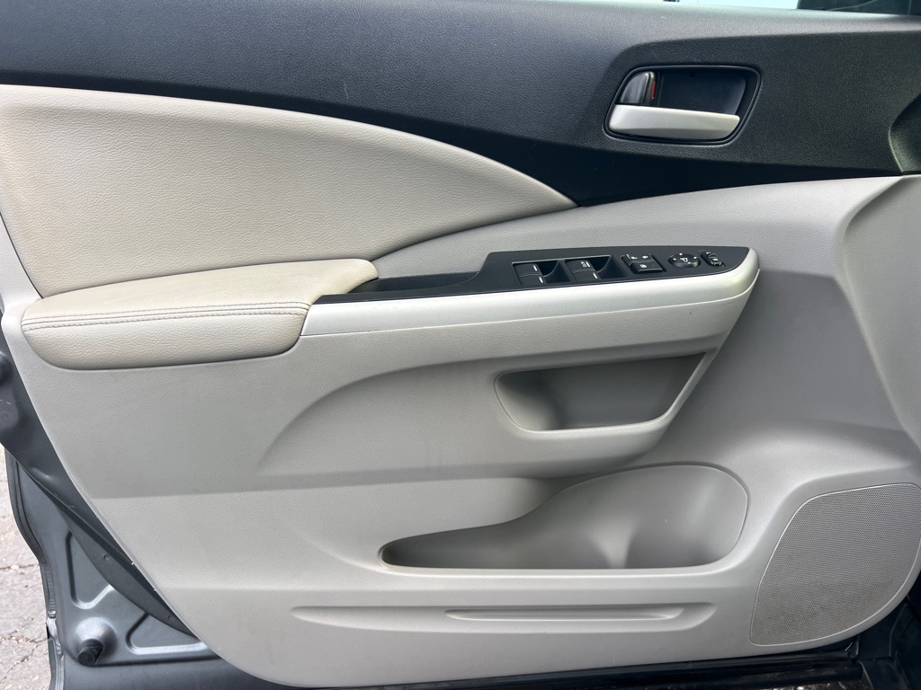 Photo 10 of this HONDA CR-V