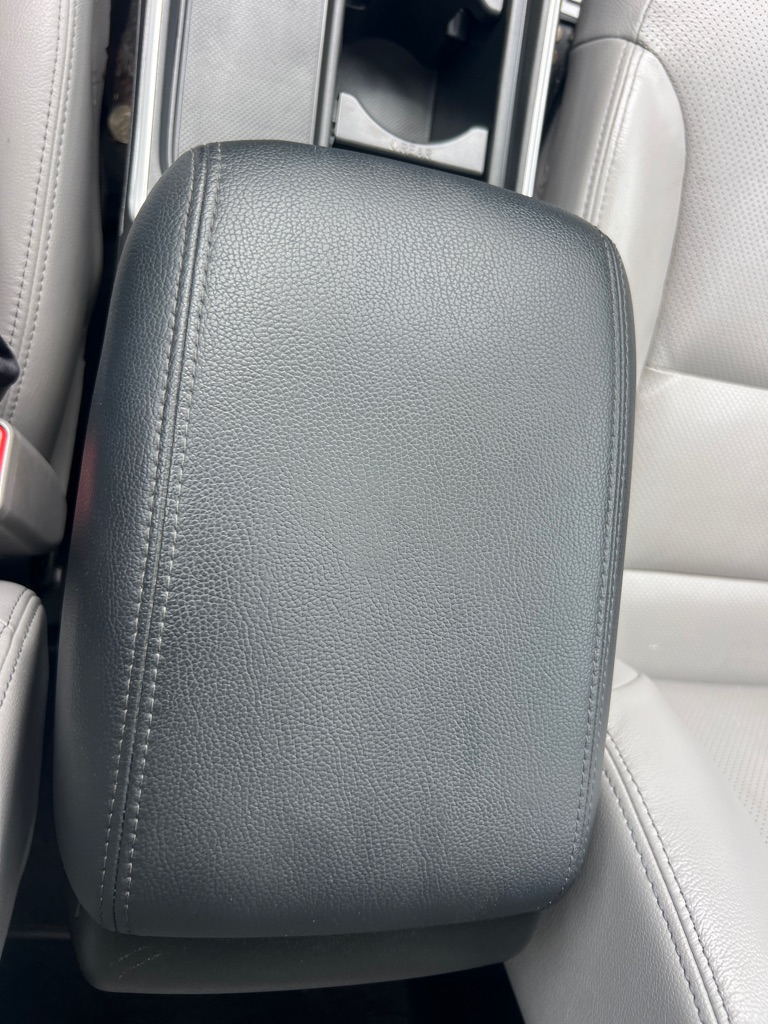 Photo 34 of this HONDA CR-V