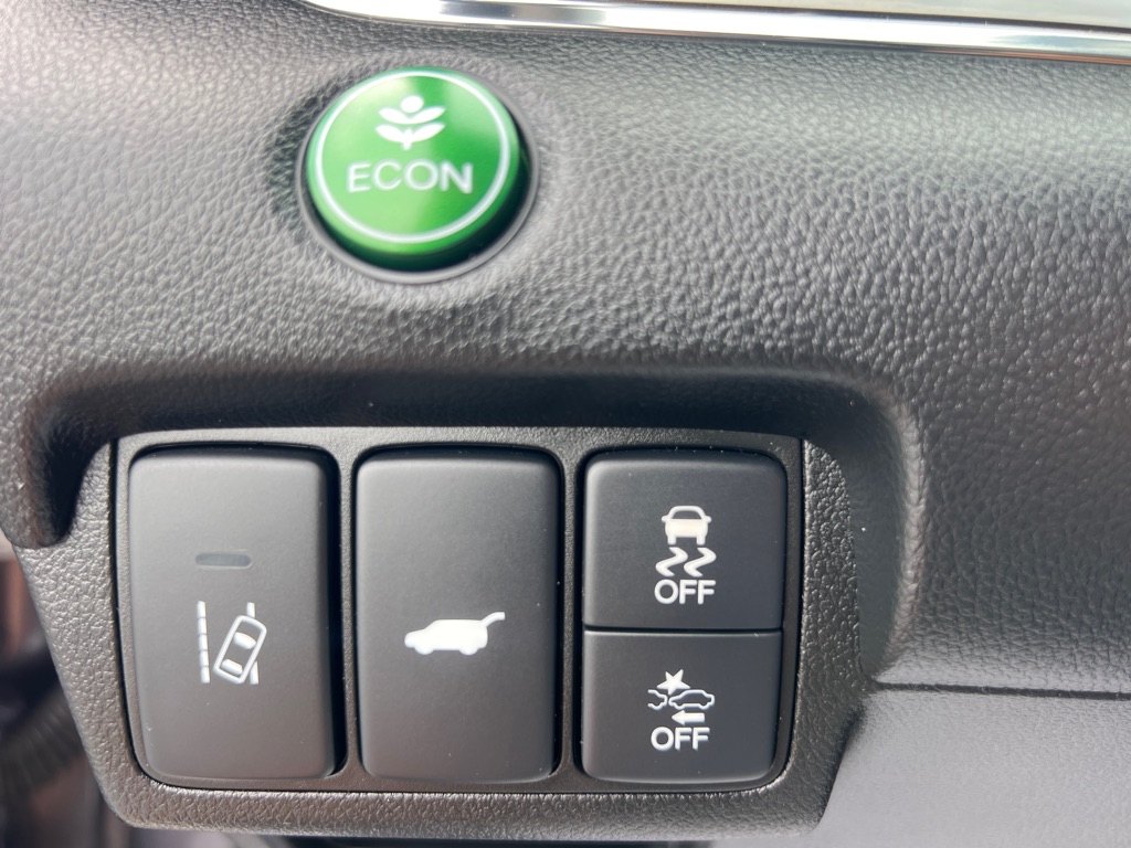 Photo 26 of this HONDA CR-V
