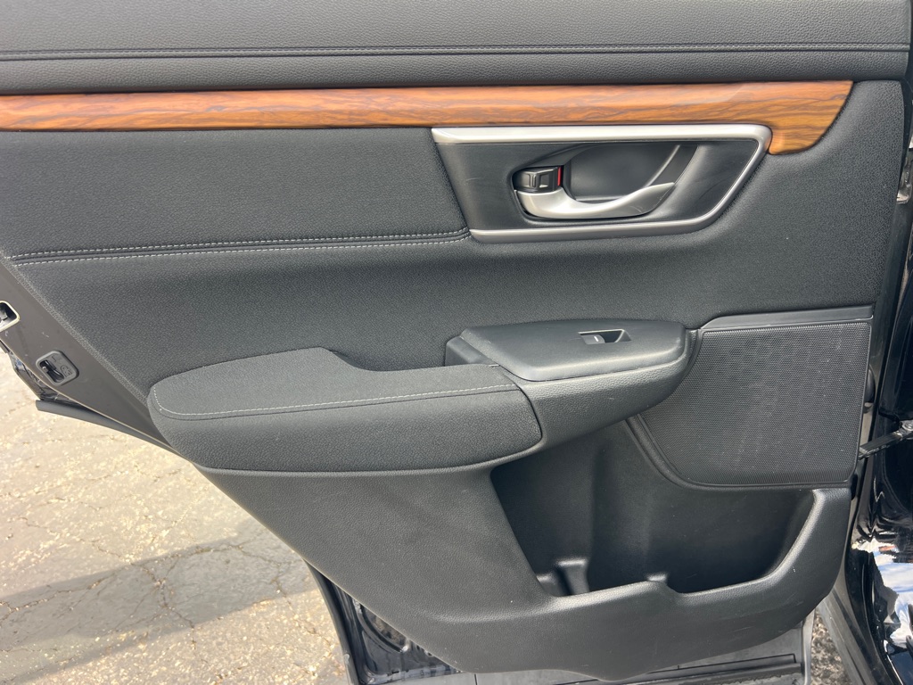 Photo 12 of this HONDA CR-V