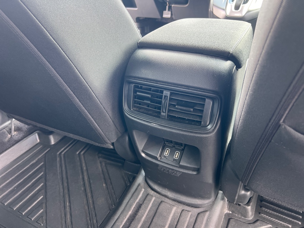 Photo 16 of this HONDA CR-V