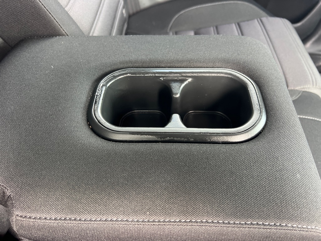 Photo 17 of this HONDA CR-V