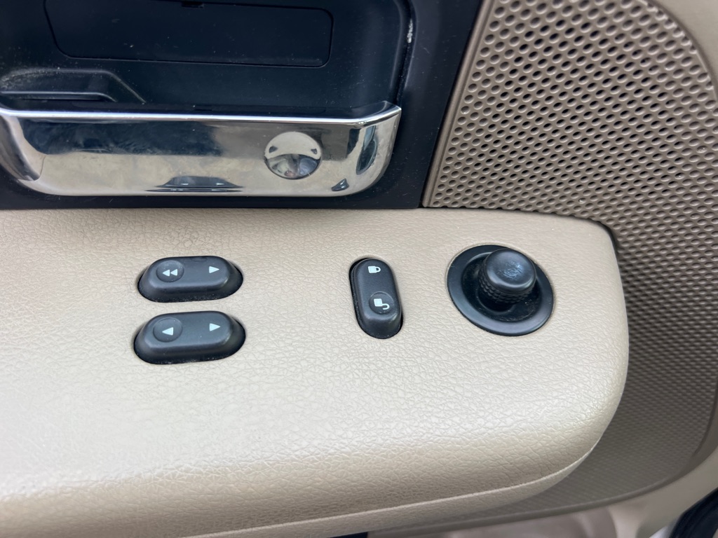 FORD F150 2007 FORD F150 1FTRF12W67NA47821