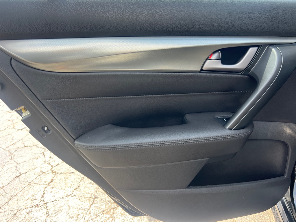Photo 13 of this ACURA TL