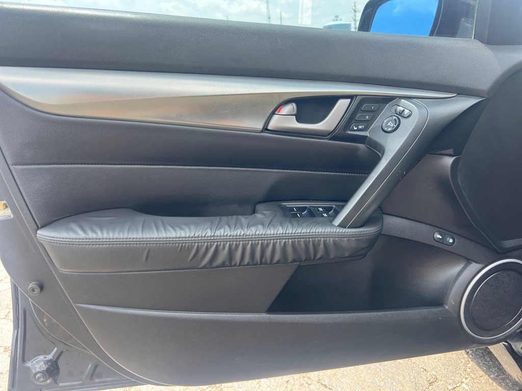 Photo 11 of this ACURA TL