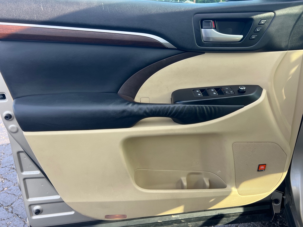 TOYOTA HIGHLANDER 2014 TOYOTA HIGHLANDER 5TDDKRFHXES018376