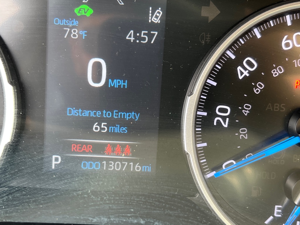 Photo 29 of this TOYOTA RAV4