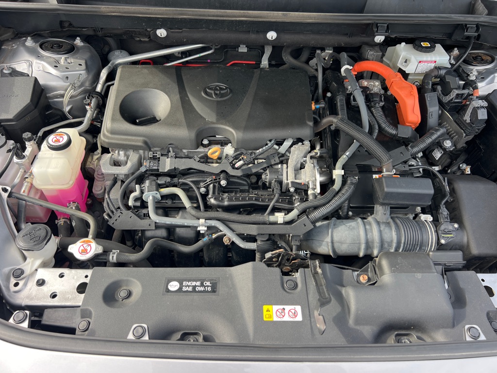 Photo 44 of this TOYOTA RAV4