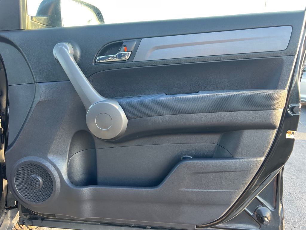 Photo 17 of this HONDA CR-V