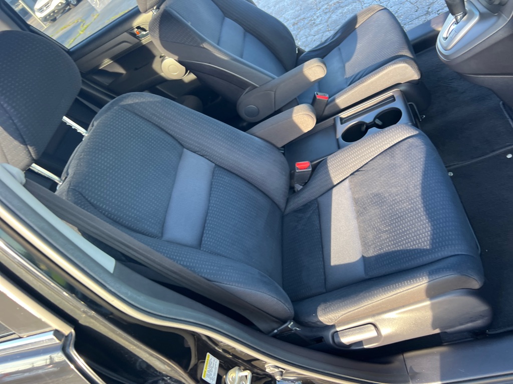 Photo 19 of this HONDA CR-V