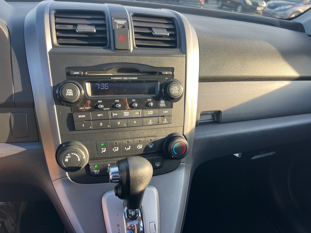 Photo 28 of this HONDA CR-V