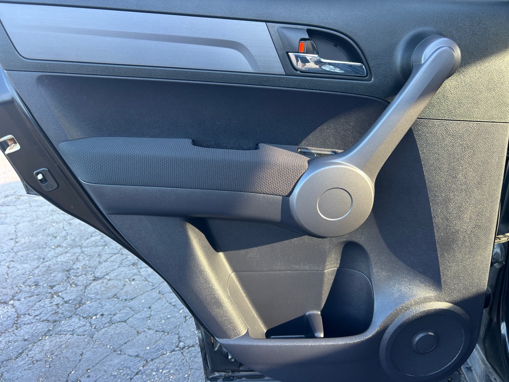 Photo 12 of this HONDA CR-V
