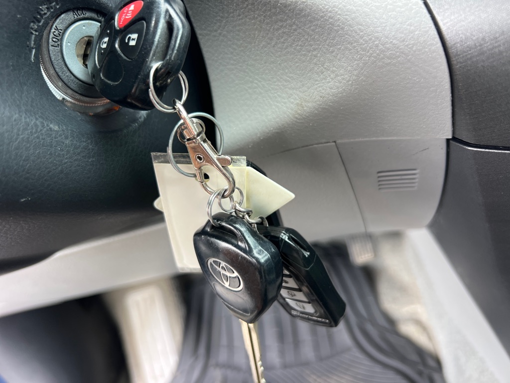 TOYOTA RAV4 2011 TOYOTA RAV4 2T3ZF4DVXBW093613