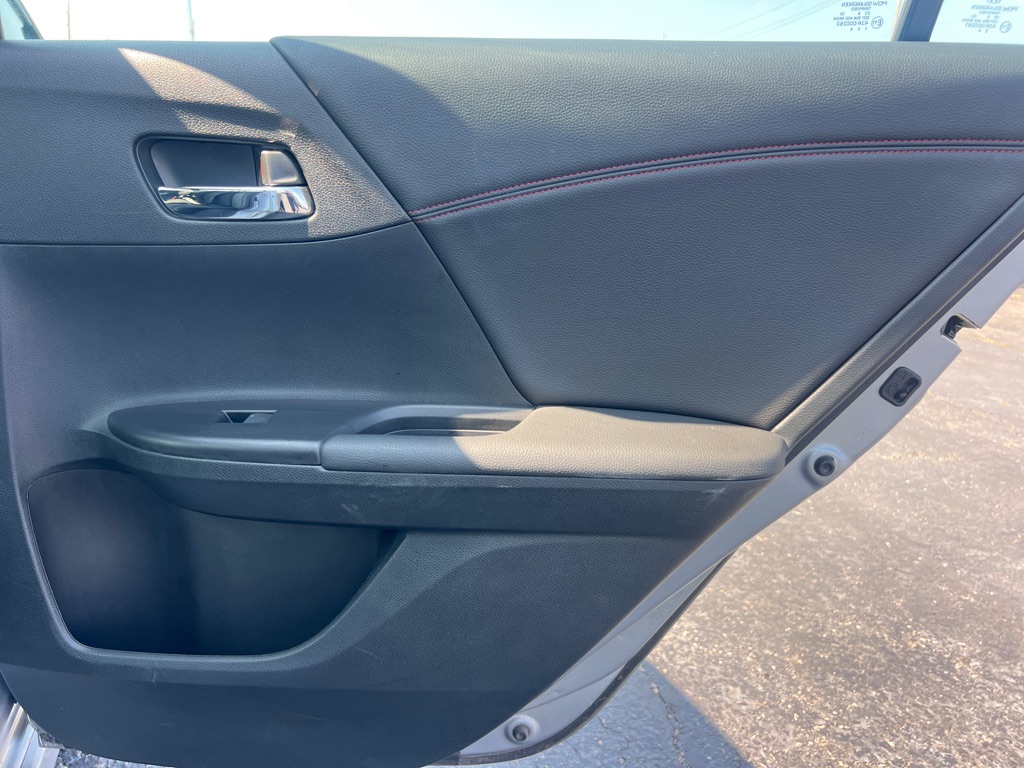 HONDA ACCORD 2017 HONDA ACCORD 1HGCR2F12HA043275