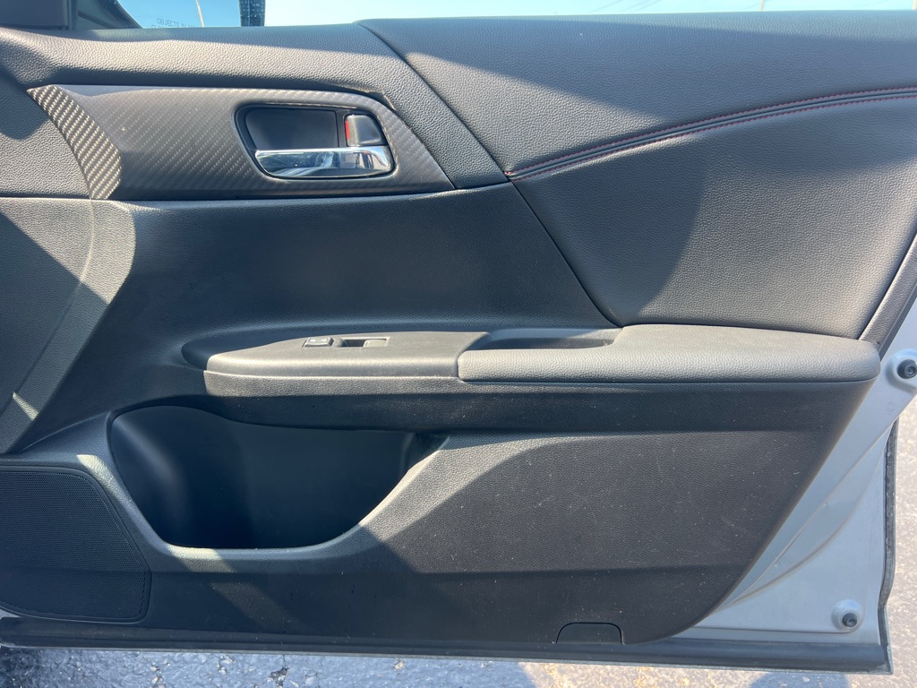 HONDA ACCORD 2017 HONDA ACCORD 1HGCR2F12HA043275