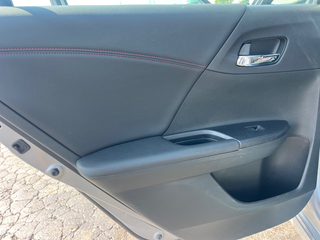 HONDA ACCORD 2017 HONDA ACCORD 1HGCR2F12HA043275