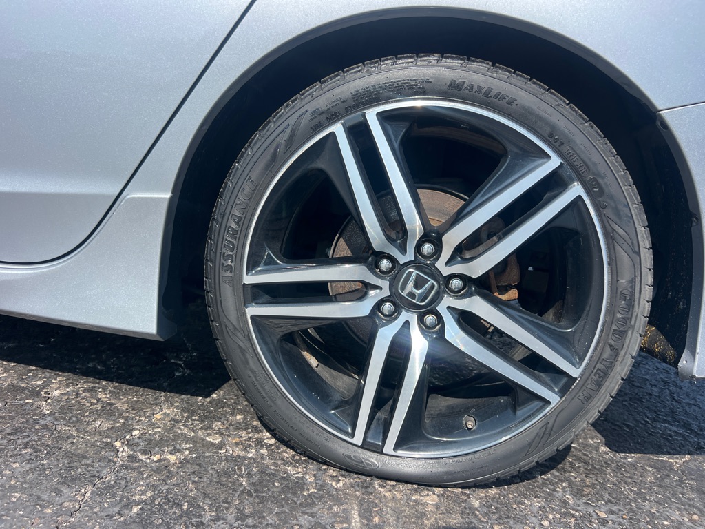 HONDA ACCORD 2017 HONDA ACCORD 1HGCR2F12HA043275