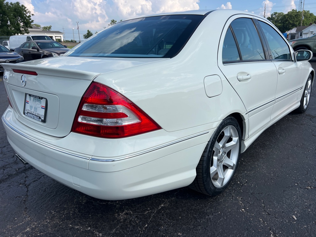 MERCEDES-BENZ C-CLASS 2007 MERCEDES-BENZ C-CLASS WDBRF52H97F929356