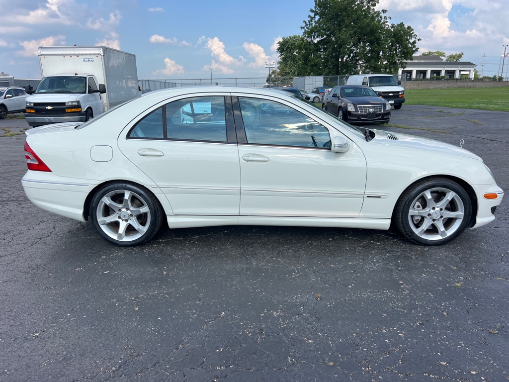 MERCEDES-BENZ C-CLASS 2007 MERCEDES-BENZ C-CLASS WDBRF52H97F929356
