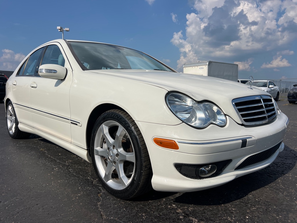 MERCEDES-BENZ C-CLASS 2007 MERCEDES-BENZ C-CLASS WDBRF52H97F929356