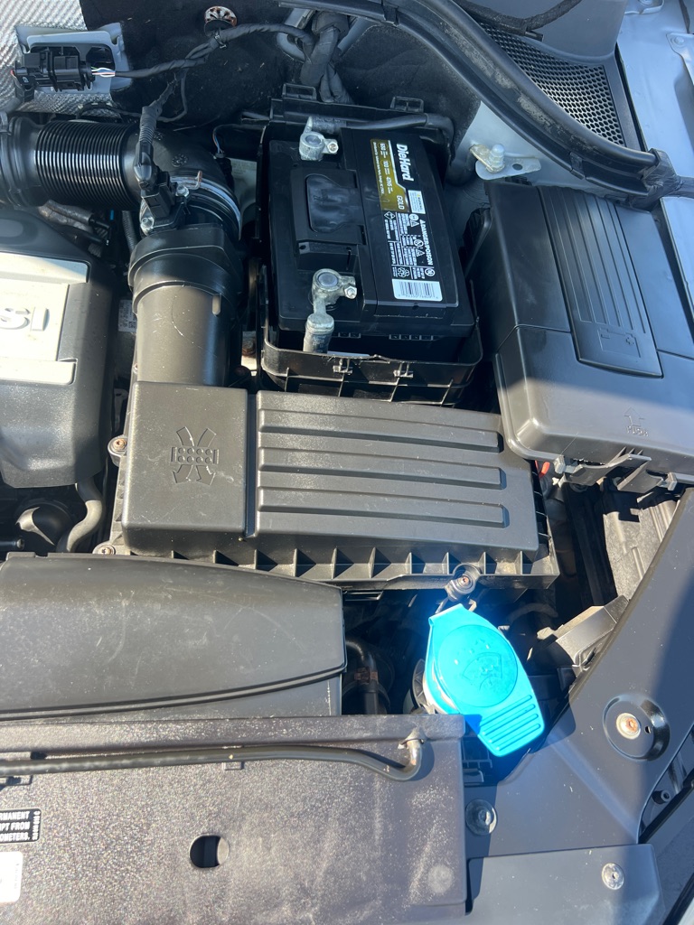Photo 45 of this VOLKSWAGEN TIGUAN