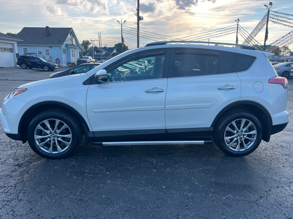 TOYOTA RAV4 2017 TOYOTA RAV4 2T3DFREV8HW549428