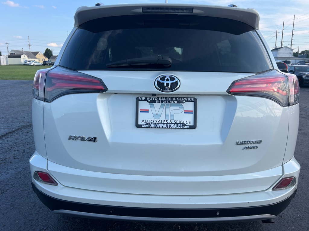TOYOTA RAV4 2017 TOYOTA RAV4 2T3DFREV8HW549428