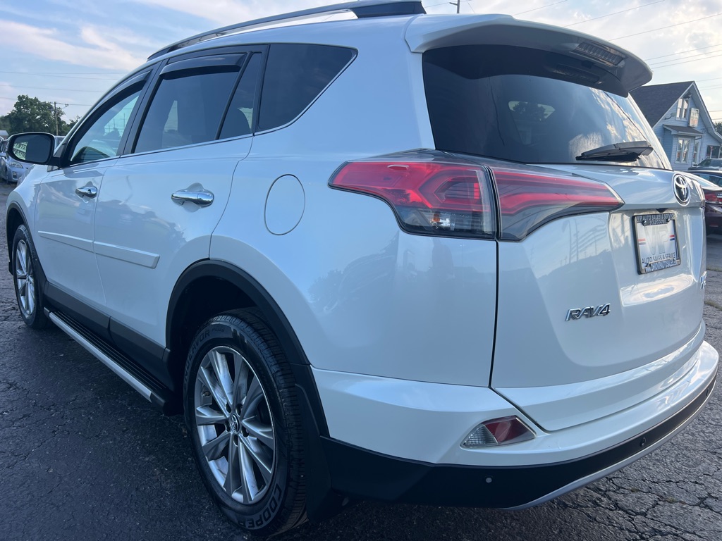 TOYOTA RAV4 2017 TOYOTA RAV4 2T3DFREV8HW549428