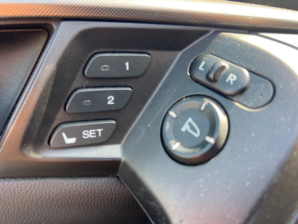 Photo 27 of this ACURA TL