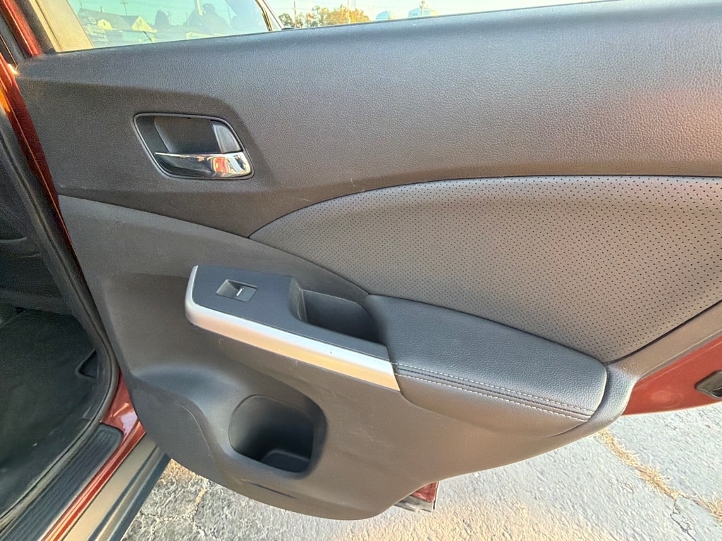 Photo 26 of this HONDA CR-V