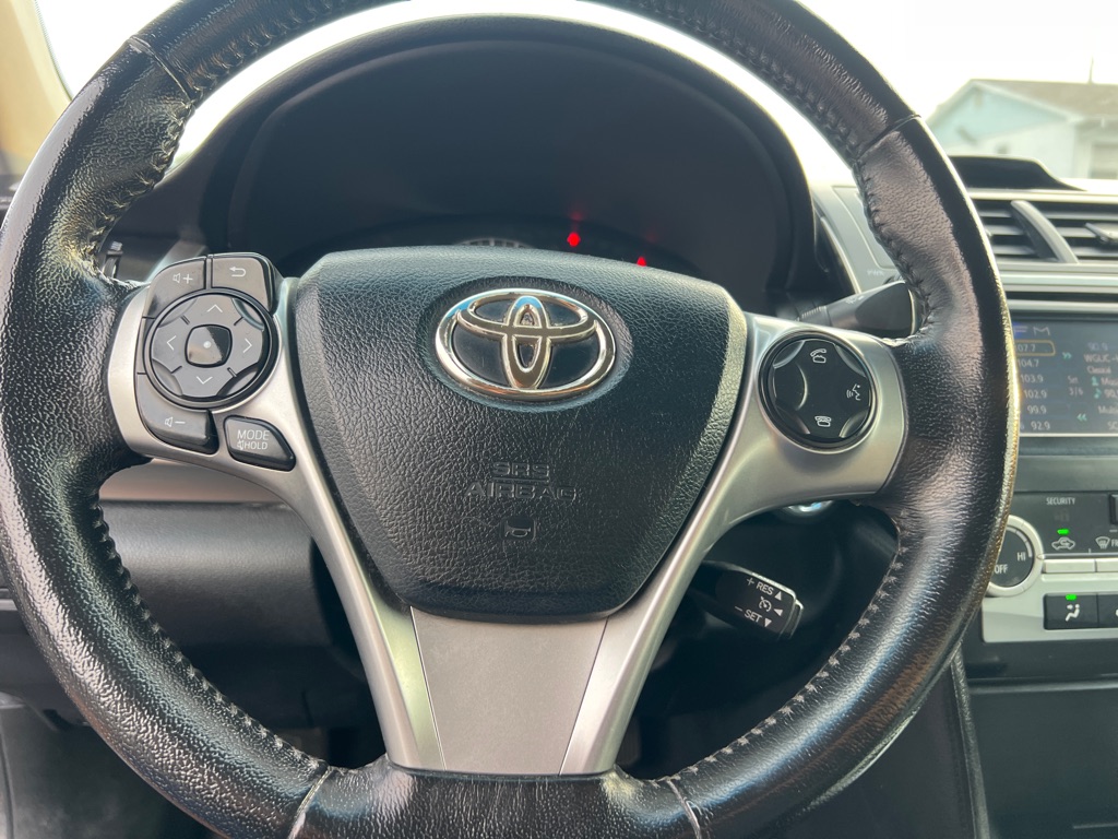 Photo 27 of this TOYOTA CAMRY